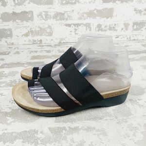 New NEW Munro Black Double Strap Wedge Slip On Casual Sandals - Narrow A940